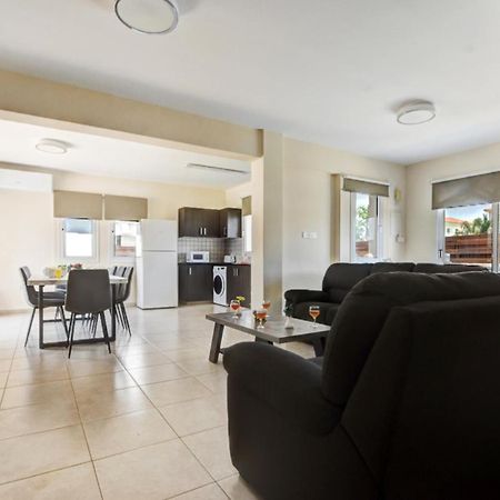 Villa Nissi Gold Ayia Napa Luaran gambar